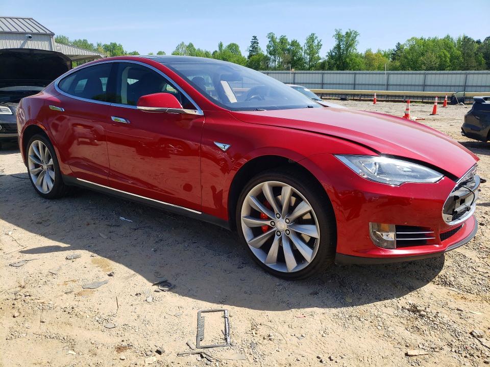 Продаж на аукціоні авто 2014 Tesla Model S, vin: 5YJSA1H2XEFP62536, номер лоту: 50173846