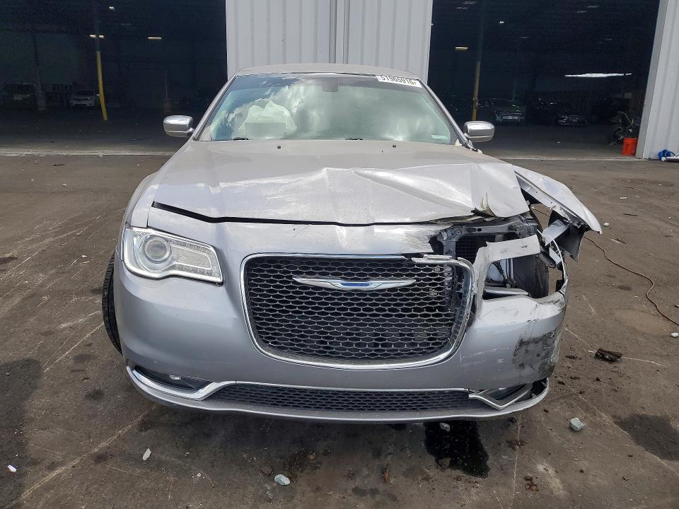 Продажа на аукционе авто 2018 Chrysler 300, vin: 2C3CCAKG1JH177484, номер лота: 51965916