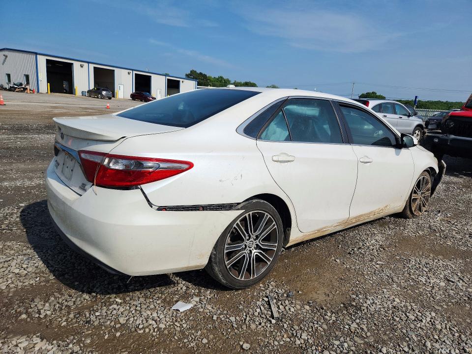 Aukcja sprzedaży 2016 Toyota Camry, vin: 4T1BF1FK8GU153309, numer aukcji: 51493316