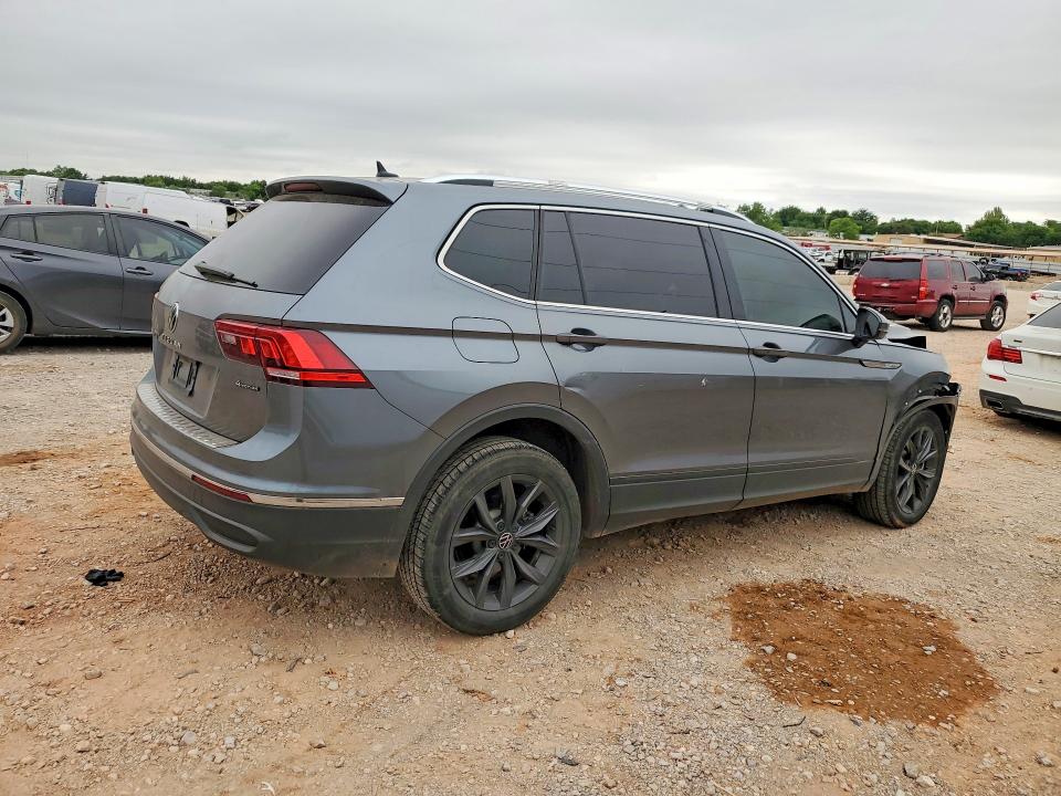 Продаж на аукціоні авто 2022 Volkswagen Tiguan, vin: 3VV2B7AX0NM096323, номер лоту: 51713756