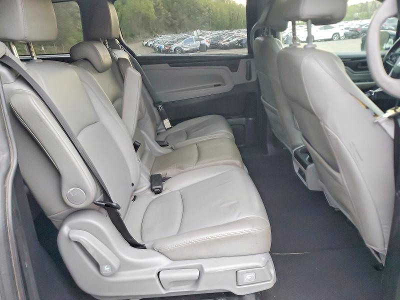 50397106 :رقم المزاد ، 5FNRL6H73KB083009 vin ، 2019 Honda Odyssey مزاد بيع