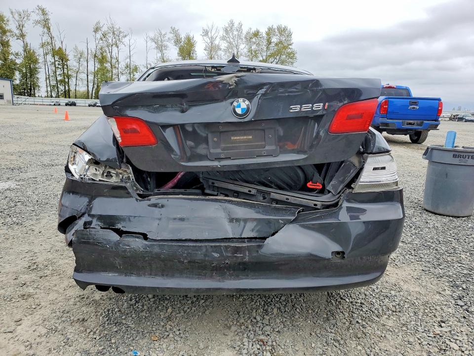 51285046 :رقم المزاد ، WBAWV13527P117568 vin ، 2007 Bmw 328 مزاد بيع