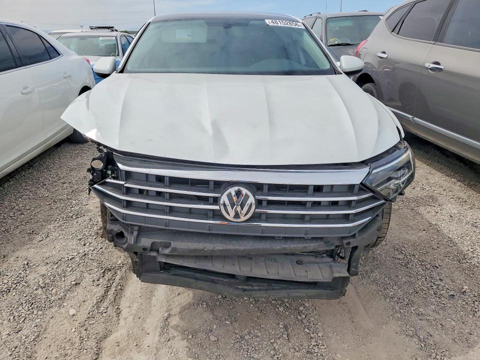 48152856 :رقم المزاد ، 3VWC57BU5MM069337 vin ، 2021 Volkswagen Jetta مزاد بيع