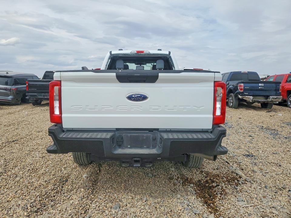 2025 Ford F250 მანქანა იყიდება აუქციონზე, vin: 1FT7W2BA9SED90021, აუქციონის ნომერი: 49815146