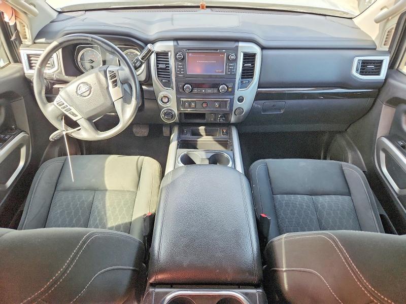 2017 Nissan Titan მანქანა იყიდება აუქციონზე, vin: 1N6AA1E54HN500685, აუქციონის ნომერი: 49502726