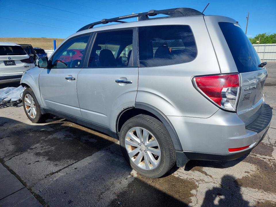 Продажа на аукционе авто 2011 Subaru Forester, vin: JF2SHADCXBH743251, номер лота: 49985276