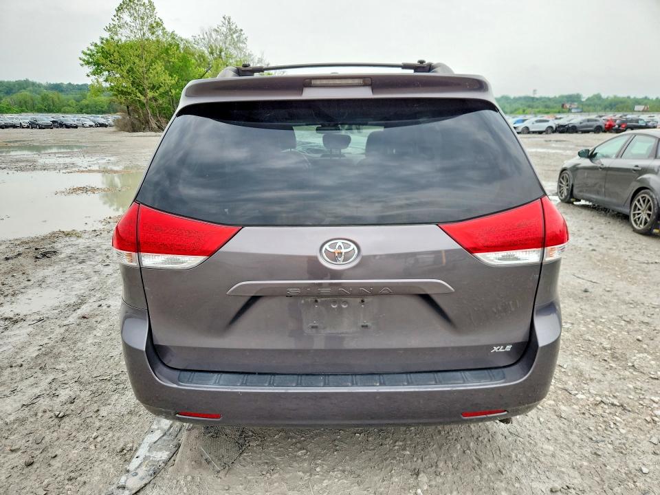 Продаж на аукціоні авто 2012 Toyota Sienna, vin: 5TDYK3DC2CS268438, номер лоту: 49722916
