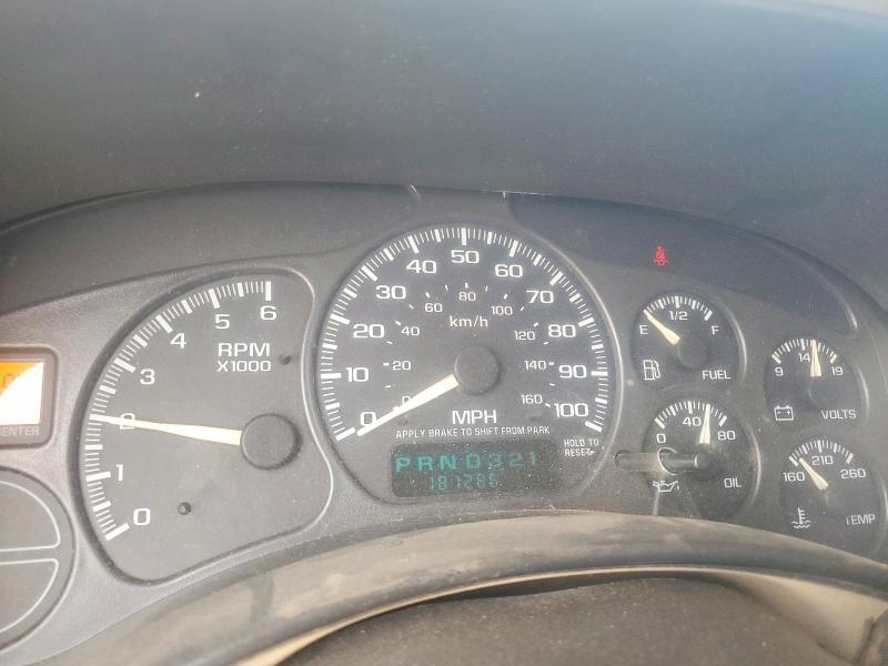 2002 Chevrolet Silverado მანქანა იყიდება აუქციონზე, vin: 2GCEK19T821383759, აუქციონის ნომერი: 50972696