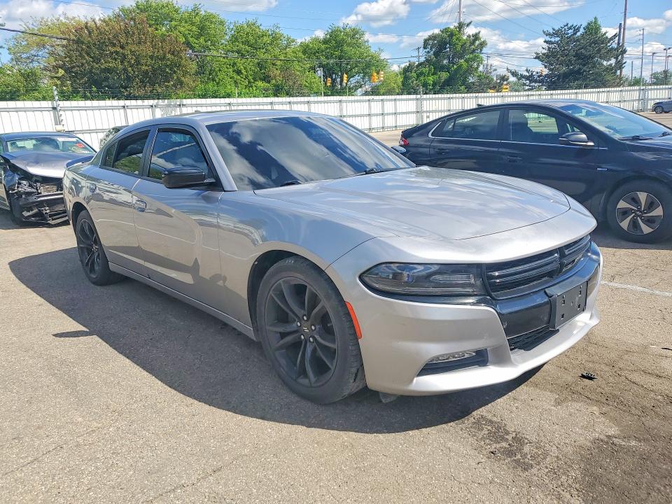 51700206 :رقم المزاد ، 2C3CDXHG3HH543933 vin ، 2017 Dodge Charger مزاد بيع