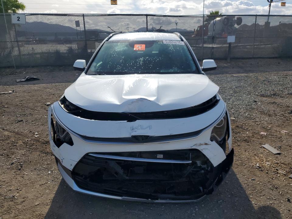 50826216 :رقم المزاد ، KNDCS3LF1P5063694 vin ، 2023 Kia Niro مزاد بيع