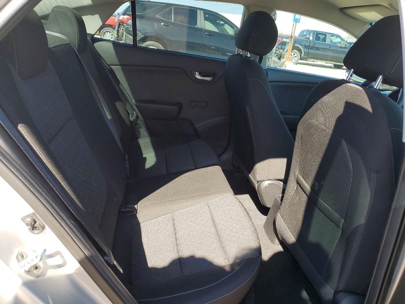 2018 Kia Rio მანქანა იყიდება აუქციონზე, vin: 3KPA24AB2JE058805, აუქციონის ნომერი: 50606166