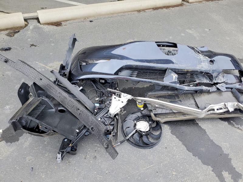 2025 Tesla Model Y მანქანა იყიდება აუქციონზე, vin: 7SAYGDEE8SF305845, აუქციონის ნომერი: 48268326