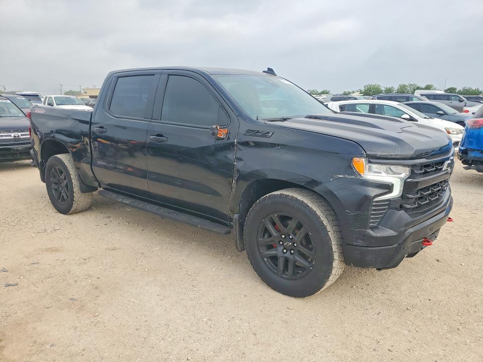 Продажа на аукционе авто 2025 Chevrolet Silverado, vin: 3GCUKFEL7SG233700, номер лота: 51647756