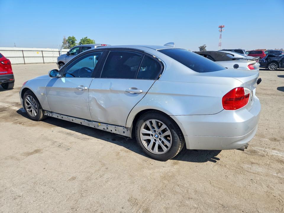 Продажа на аукционе авто 2007 Bmw 328, vin: WBAVC53547FZ81617, номер лота: 51431926