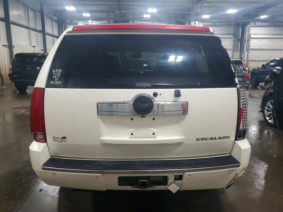 2008 Cadillac Escalade მანქანა იყიდება აუქციონზე, vin: 1GYFK63848R137162, აუქციონის ნომერი: 50634636