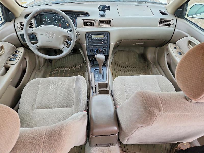 2001 Toyota Camry მანქანა იყიდება აუქციონზე, vin: JT2BG22KX10570564, აუქციონის ნომერი: 50941196