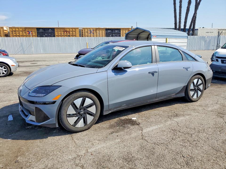 2025 Hyundai Ioniq 6 მანქანა იყიდება აუქციონზე, vin: KMHM24AA8SA116579, აუქციონის ნომერი: 49123576
