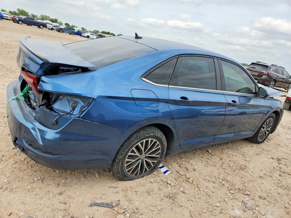 50328966 :رقم المزاد ، 3VWC57BU4MM021733 vin ، 2021 Volkswagen Jetta مزاد بيع