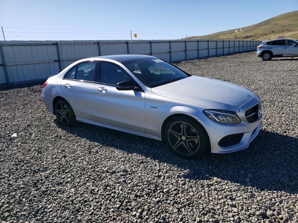 Продажа на аукционе авто 2016 Mercedes-benz C, vin: 55SWF6EB2GU107163, номер лота: 51014436