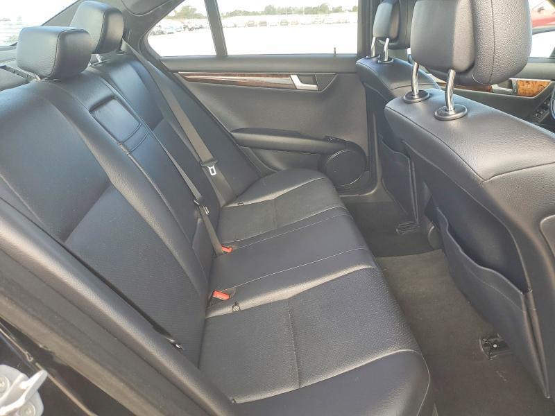 Продажа на аукционе авто 2012 Mercedes-benz C, vin: WDDGF4HB0CA613119, номер лота: 50111166