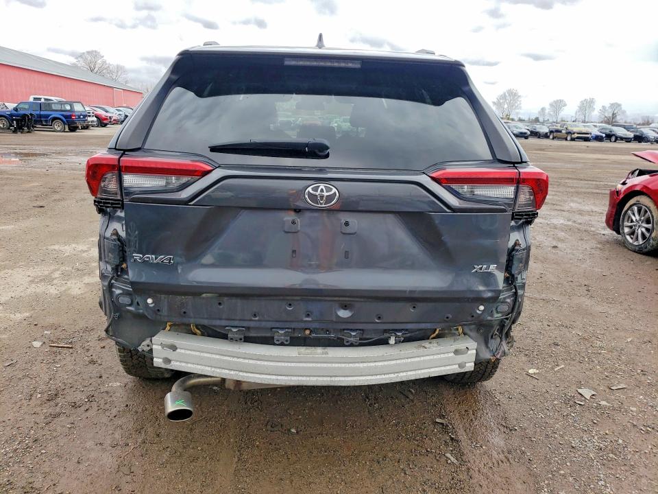 Продажа на аукционе авто 2020 Toyota Rav4, vin: 2T3W1RFV3LC037561, номер лота: 49871756