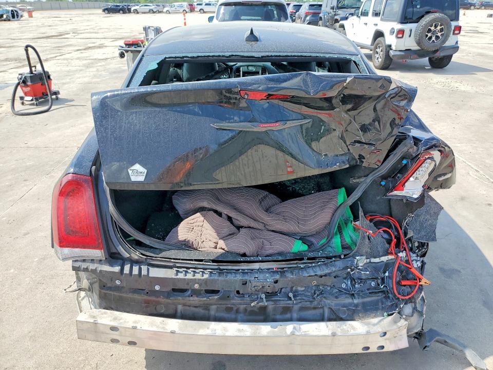 Продажа на аукционе авто 2021 Chrysler 300, vin: 2C3CCABG1MH528978, номер лота: 51152936