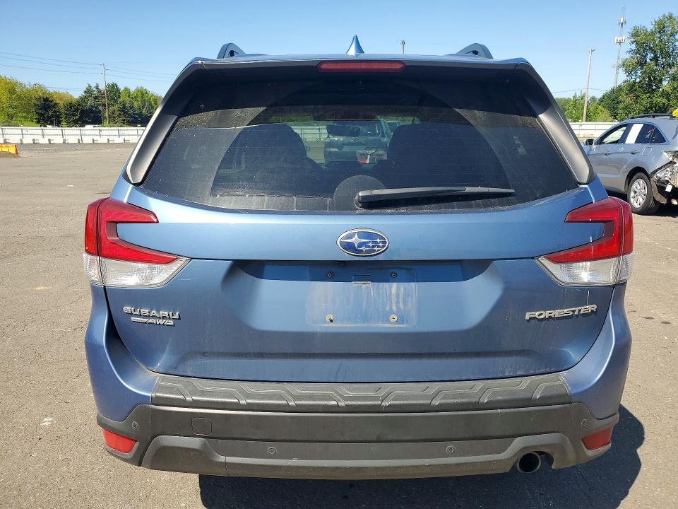51897056 :رقم المزاد ، JF2SKAPC5NH514462 vin ، 2022 Subaru Forester مزاد بيع