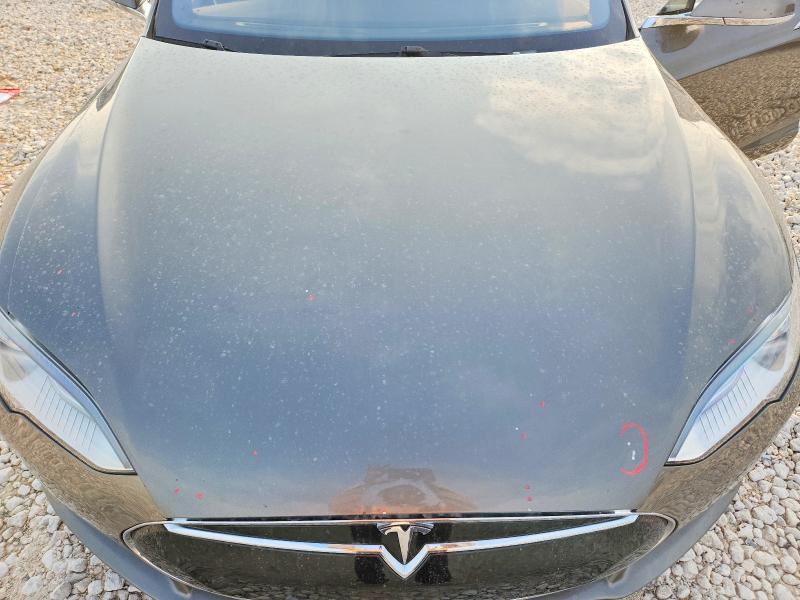 51354026 :رقم المزاد ، 5YJSA1E42FF115359 vin ، 2015 Tesla Mod مزاد بيع