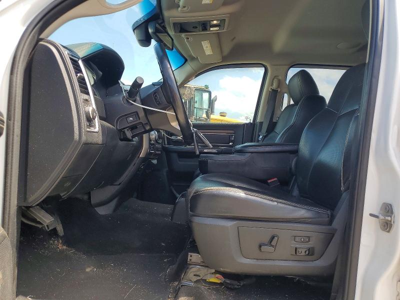 48692386 :رقم المزاد ، 1C6RR7VT1HS551876 vin ، 2017 Ram 1500 مزاد بيع