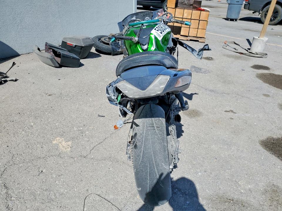 50836906 :رقم المزاد ، JKBZXNF15DA003997 vin ، 2013 Kawasaki Zx1400 مزاد بيع