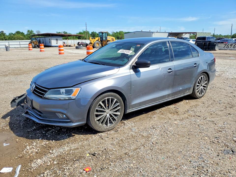 48620456 :رقم المزاد ، 3VWD17AJ4FM417638 vin ، 2015 Volkswagen Jetta مزاد بيع