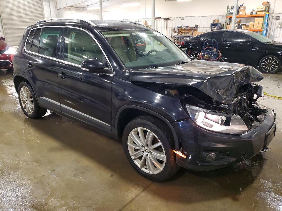 49736096 :رقم المزاد ، WVGBV7AX8CW545777 vin ، 2012 Volkswagen Tiguan مزاد بيع