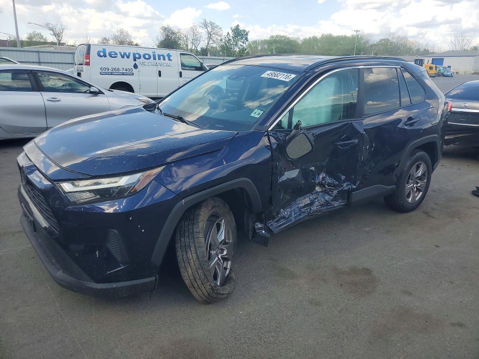 Auction sale of the 2023 Toyota Rav4, vin: 2T3P1RFV9PW392498, lot number: 49582116