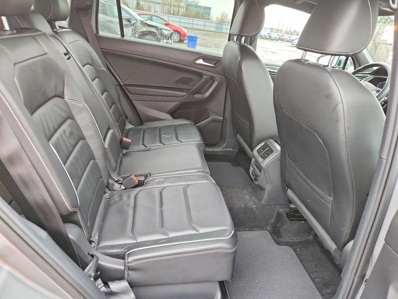 Продажа на аукционе авто 2021 Volkswagen Tiguan, vin: 3VV4B7AX5MM152599, номер лота: 49540936