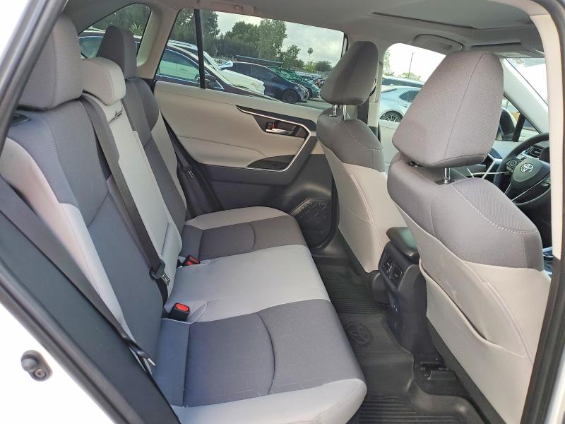 2025 Toyota Rav4 Hybrid მანქანა იყიდება აუქციონზე, vin: JTMRWRFV9SD337890, აუქციონის ნომერი: 50427066