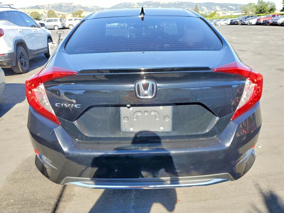 49290186 :رقم المزاد ، 19XFC1F3XKE203433 vin ، 2019 Honda Civic مزاد بيع