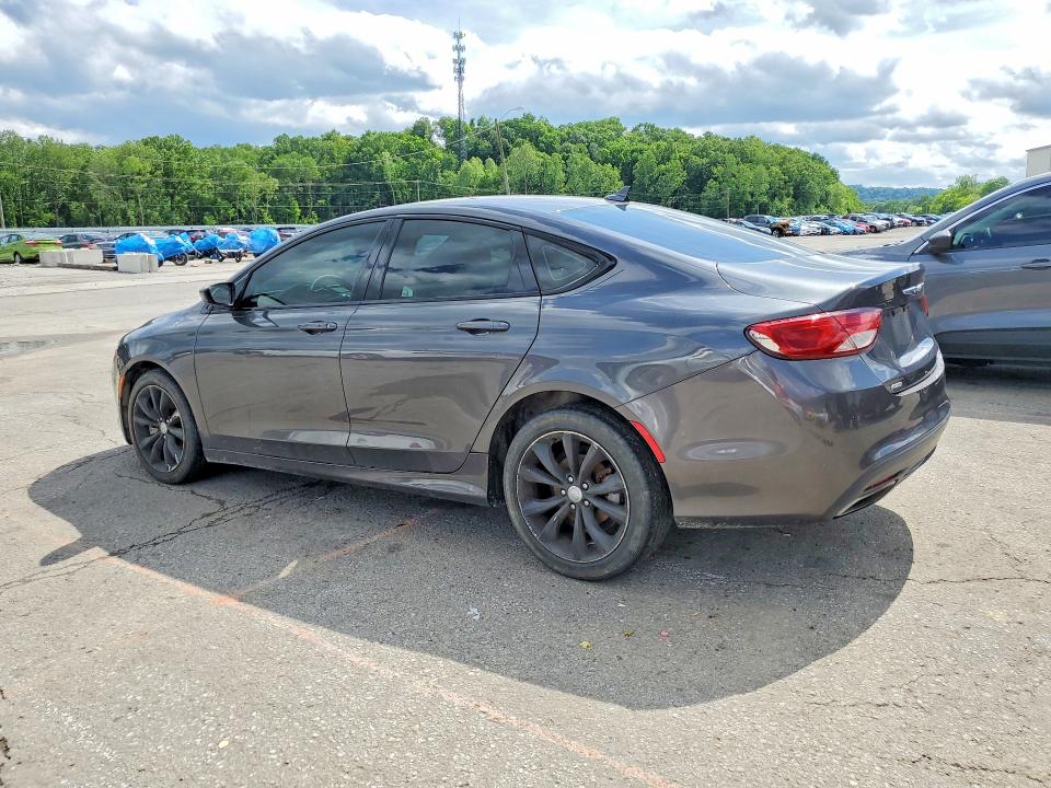 51851756 :رقم المزاد ، 1C3CCCDGXFN630329 vin ، 2015 Chrysler 200 مزاد بيع