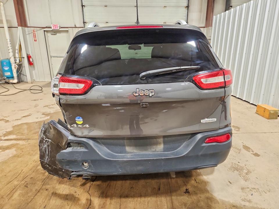 Продаж на аукціоні авто 2016 Jeep Cherokee, vin: 1C4PJMCB7GW327180, номер лоту: 51592366
