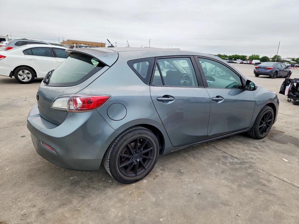 51702516 :رقم المزاد ، JM1BL1L79C1620469 vin ، 2012 Mazda 3 مزاد بيع