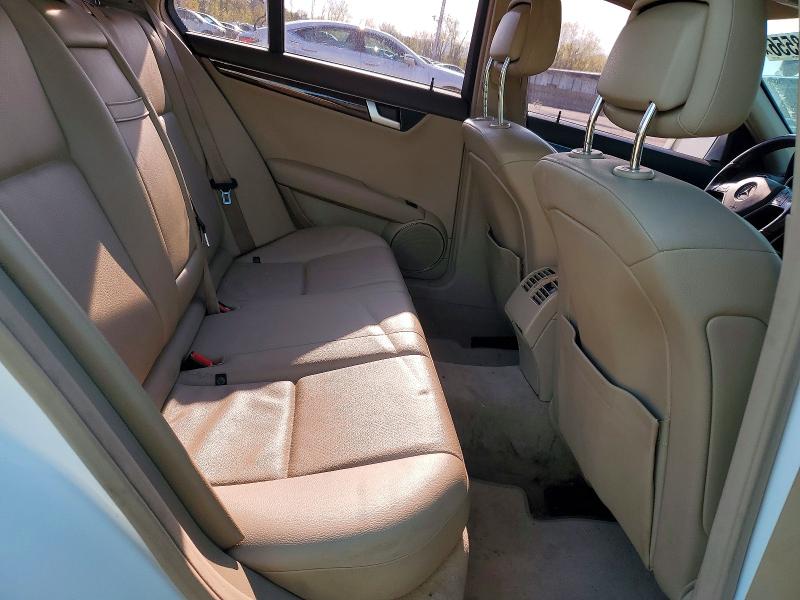 Продажа на аукционе авто 2013 Mercedes-benz C, vin: WDDGF8AB5DR243239, номер лота: 50498556