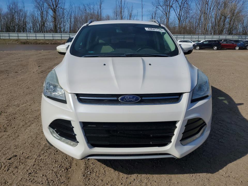 Продажа на аукционе авто 2015 Ford Escape, vin: 1FMCU9JX0FUB39401, номер лота: 49541176