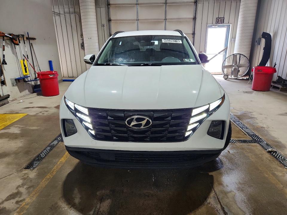 49339276 :رقم المزاد ، KM8JBCA16NU015590 vin ، 2022 Hyundai Tucson مزاد بيع