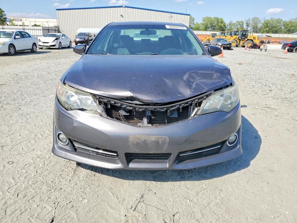 50992376 :رقم المزاد ، 4T1BF1FK3CU032035 vin ، 2012 Toyota Camry مزاد بيع