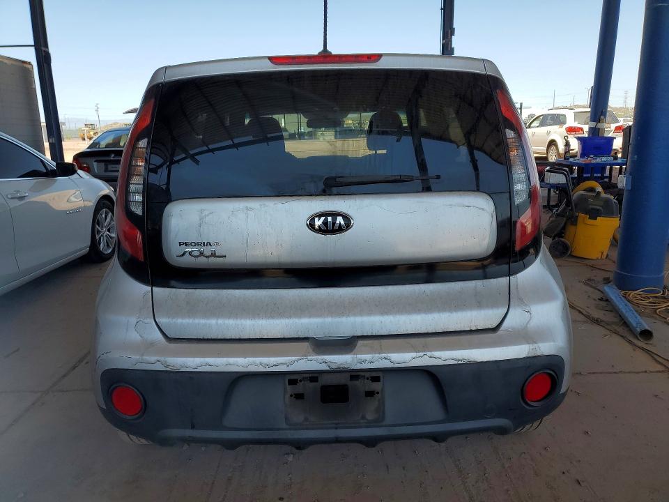2018 Kia Soul მანქანა იყიდება აუქციონზე, vin: KNDJN2A28J7607323, აუქციონის ნომერი: 50183386
