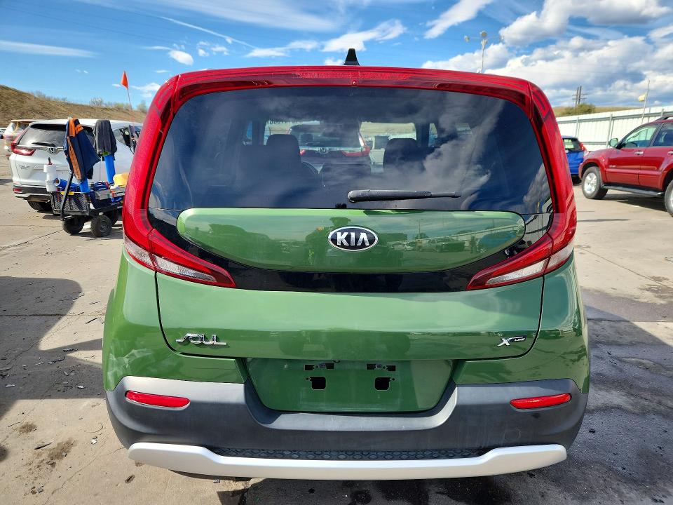 2021 Kia Soul მანქანა იყიდება აუქციონზე, vin: KNDJ23AU6M7127432, აუქციონის ნომერი: 49107006