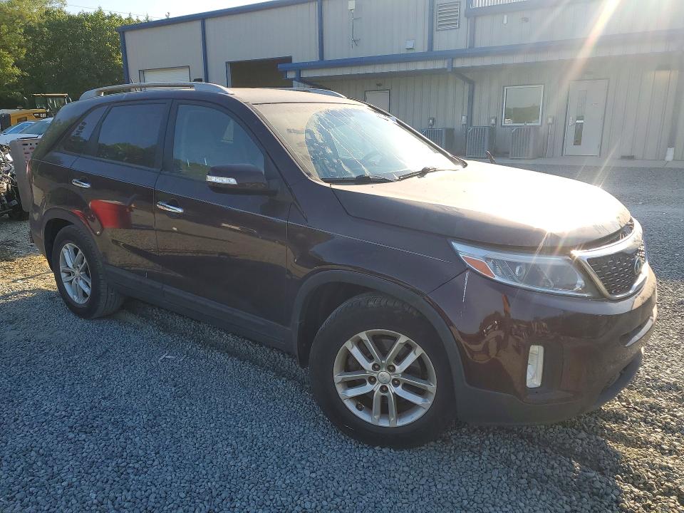 2014 Kia Sorento მანქანა იყიდება აუქციონზე, vin: 5XYKT4A61EG492565, აუქციონის ნომერი: 50907276