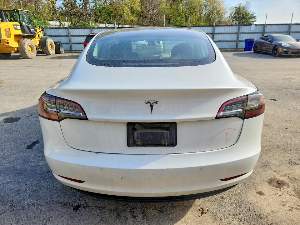 2022 Tesla Model 3 მანქანა იყიდება აუქციონზე, vin: 5YJ3E1EA4NF369443, აუქციონის ნომერი: 48713586