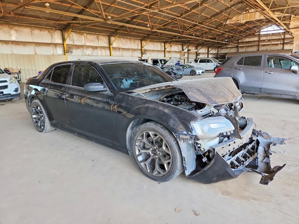 Продаж на аукціоні авто 2015 Chrysler 300, vin: 2C3CCABT0FH743347, номер лоту: 50503136