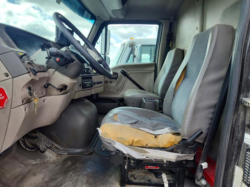 51187136 :رقم المزاد ، 2FZACGBSX8AZ58374 vin ، 2008 Sterling Truck Acterra مزاد بيع