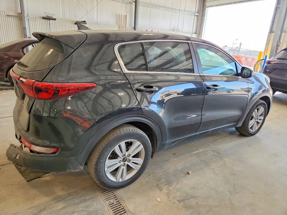Продажа на аукционе авто 2017 Kia Sportage, vin: KNDPMCAC9H7223962, номер лота: 50682076